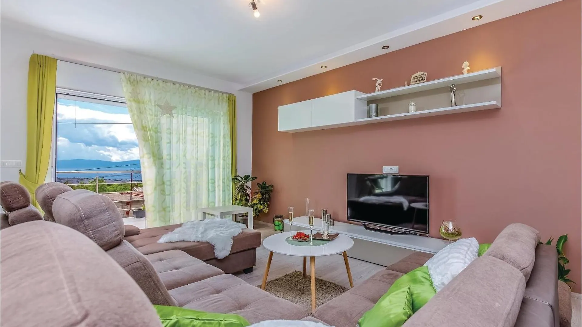 Cozy Home In Smrika With House Sea View 0*,  Croatia